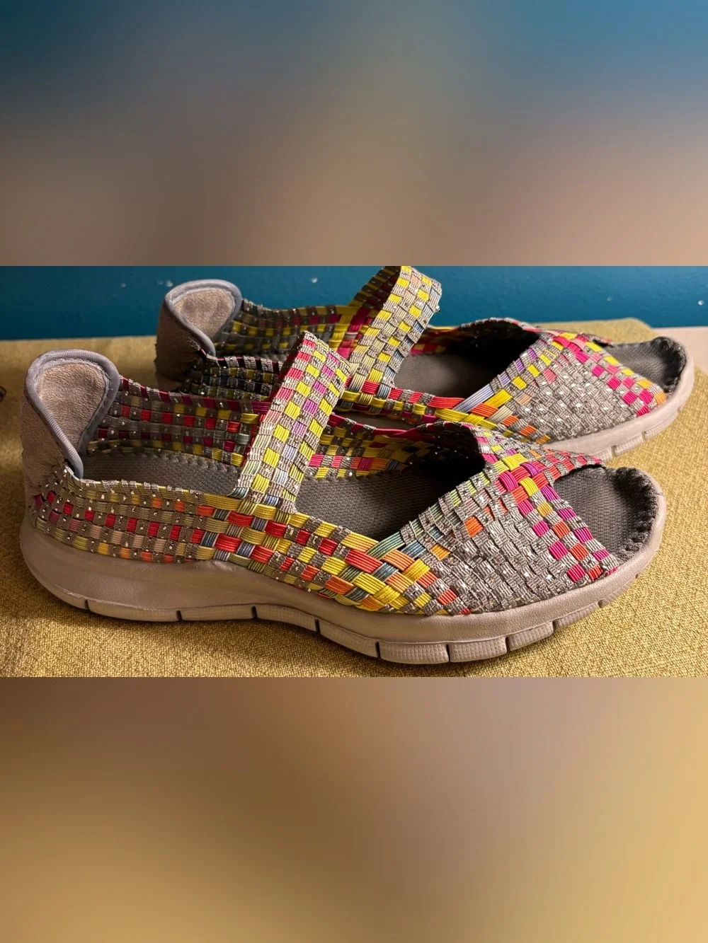 Bernie Mev Multicolor Hand Woven Peep-Toe Elastic Wedge Sport Sandal Size 39(8)
